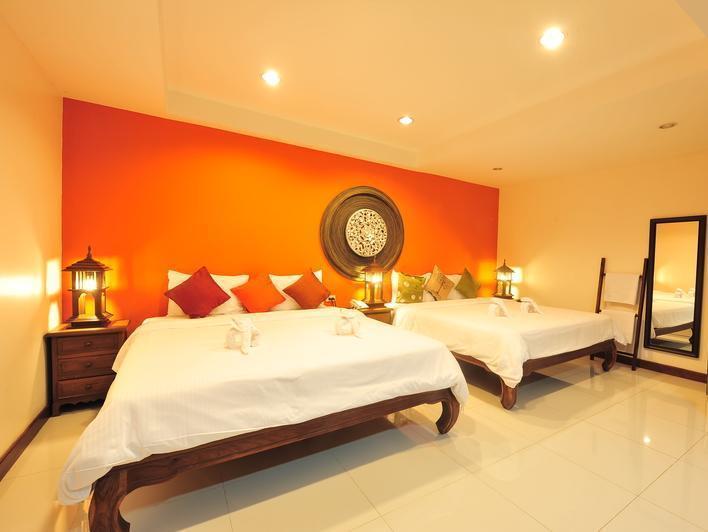 Lullaby Inn Silom Банкок Екстериор снимка