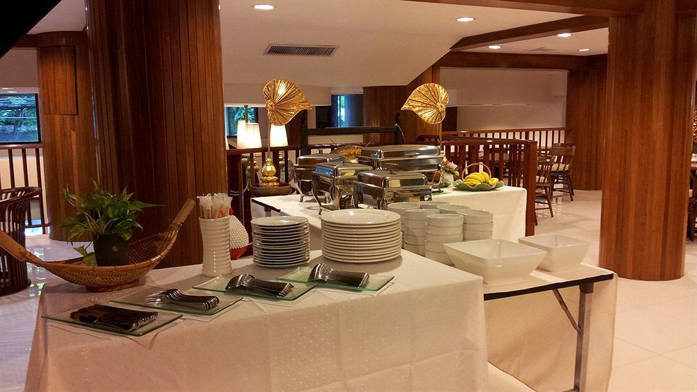 Lullaby Inn Silom Банкок Екстериор снимка